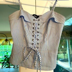 Lulu’s blue & white striped summer top.
